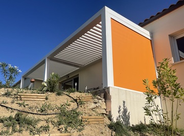 Pose pergolas bioclimatiques à Limoux